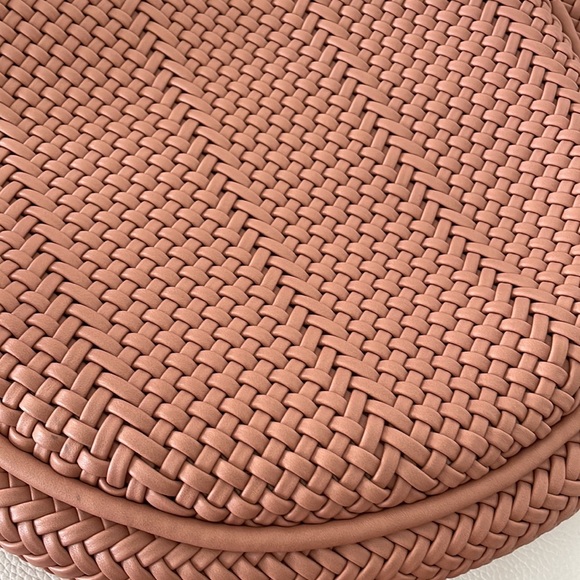 Gorgeous handbag from Anthropologie - Picture 8 of 10